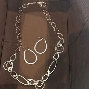 Elegant Silver Necklace and Earring Set